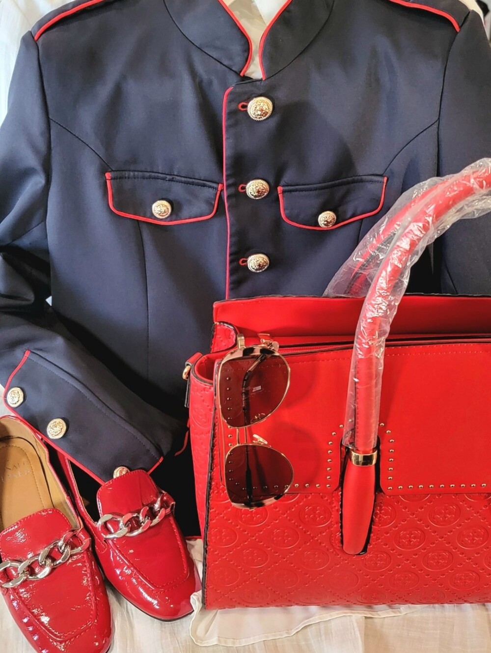 Classic Fashion BCH-9016W Red Large Tote & Matching Wallet NWT